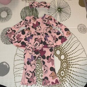 Disney baby Minnie Mouse set Brand New